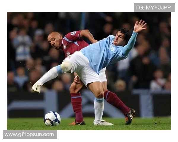 足球的外号揭秘：那些让人捧腹的奇特称谓与背后的故事